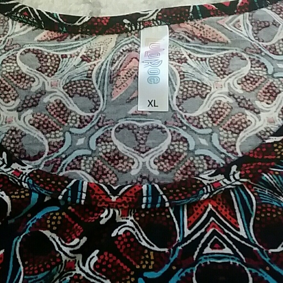 NWT Lularoe Classic Tee Size XL - Picture 4 of 4